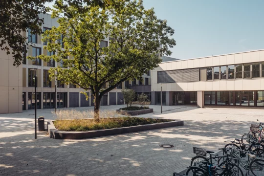 DJI_0949_Gartenhof_Kuesters_Dreikoenigsgymnasium_Koeln_TITEL